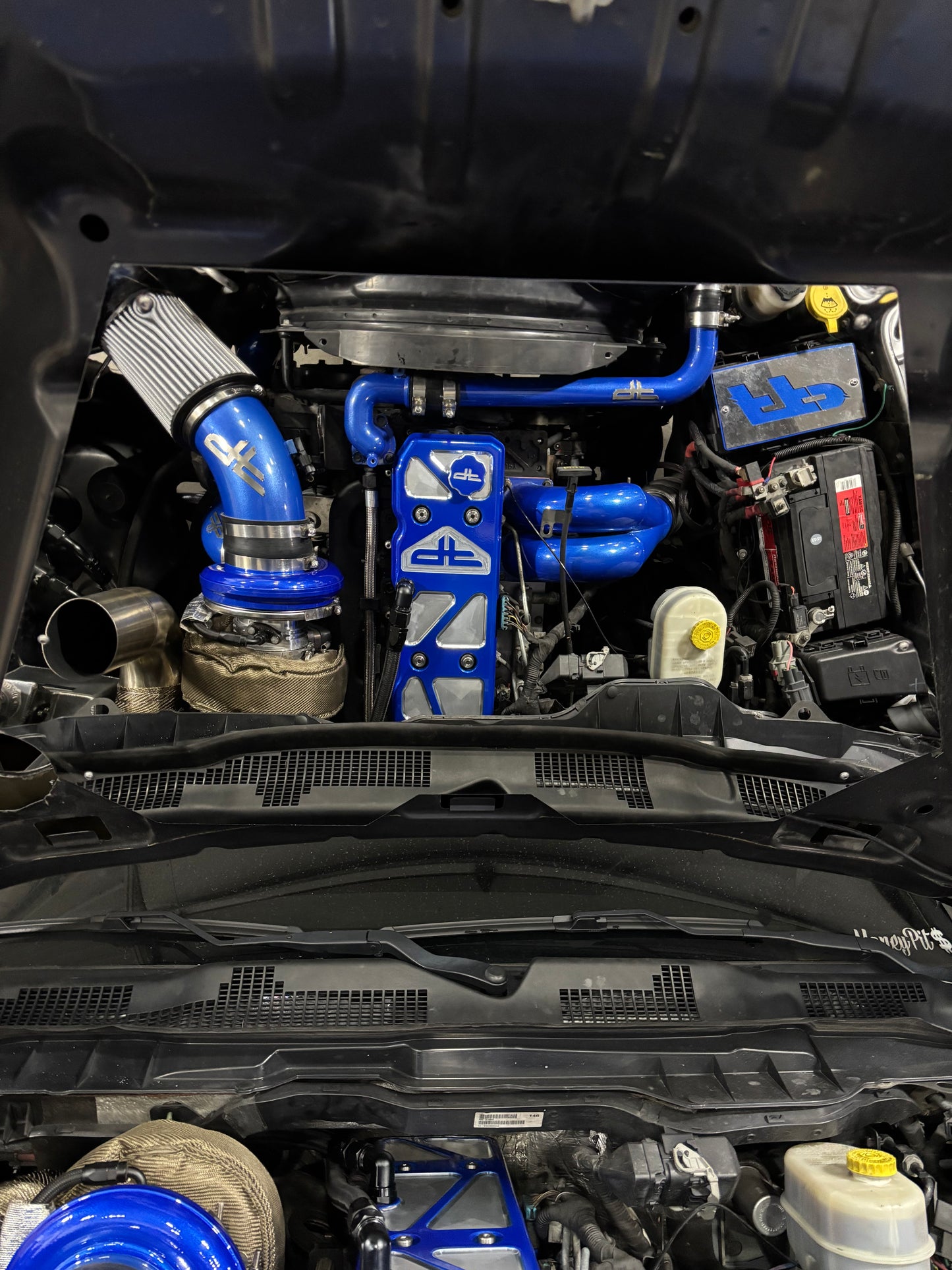 Phillips Fab Billet valve Cover