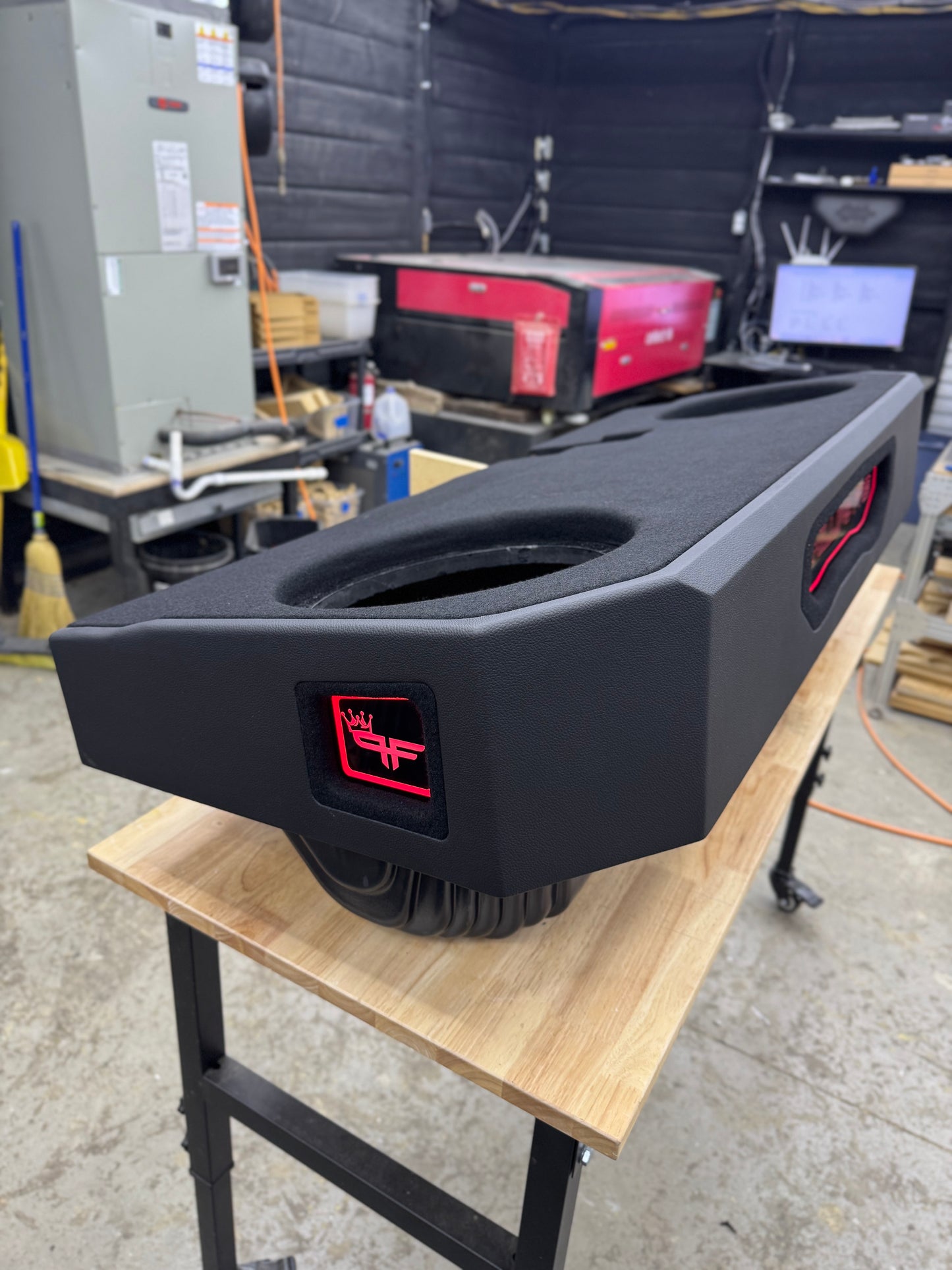 Jeff's Custom Car Audio - XL